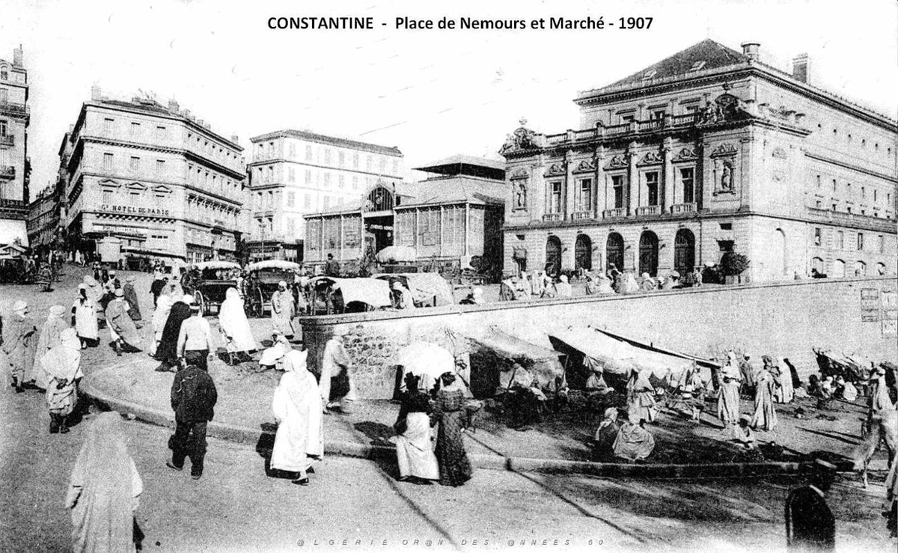 Constantine - Place de Nemours et Marche - 1907.jpg